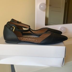 Calvin Klein Ghita Flat